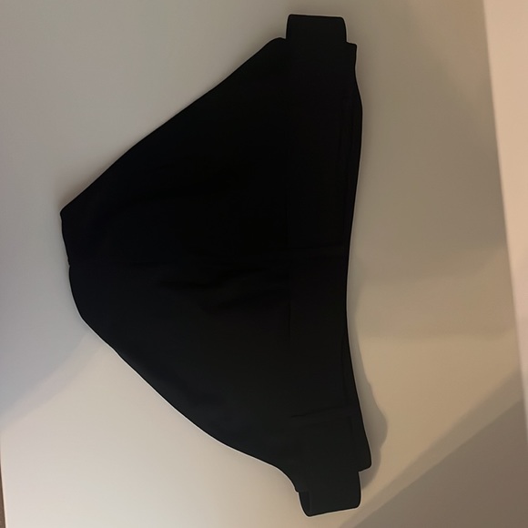 5/$20 🛍 Black bikini bottom with belt - Picture 2 of 6